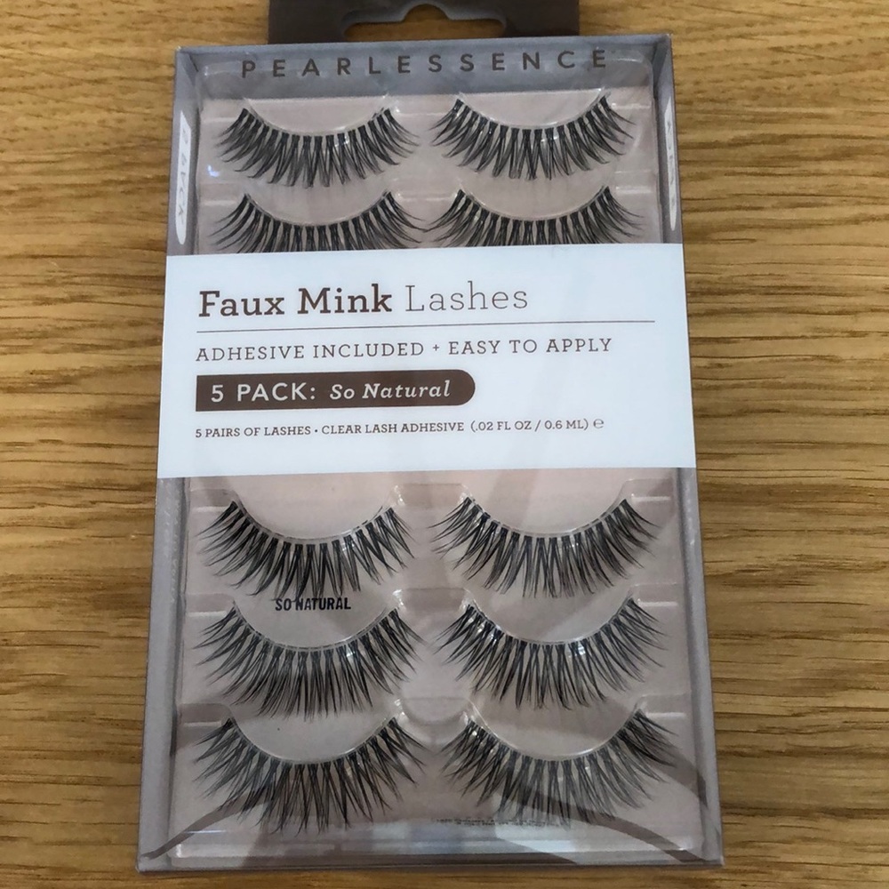 COPY - Faux Mink Lashes -5 pairs of lashes - adhesive included
